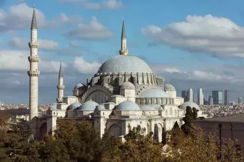 تور 4 روزه استانبول ویژه پاییز 1404