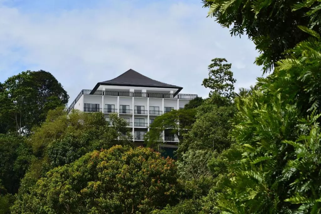 هتل سوئیس رزیدنس کندی