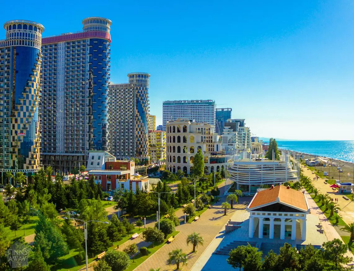 تور 4 روزه باتومی ویژه مرداد 1405