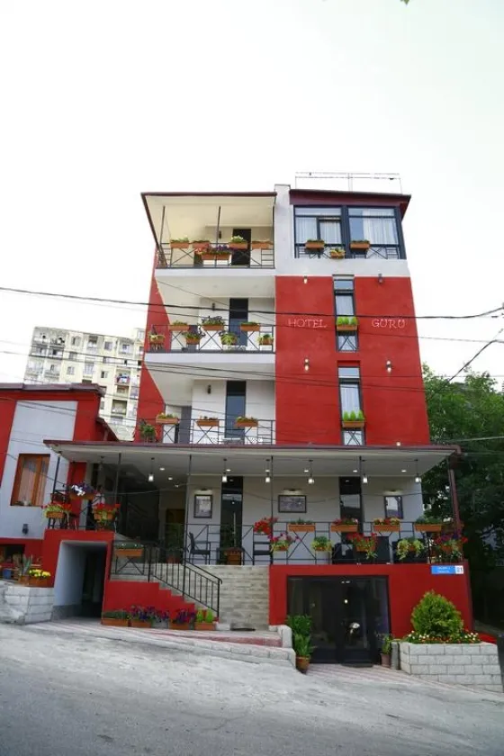 هتل گورو تفلیس