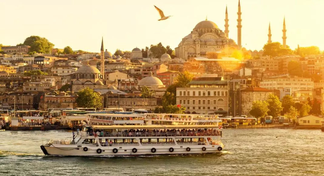 تور 3 روزه استانبول آذر 1404